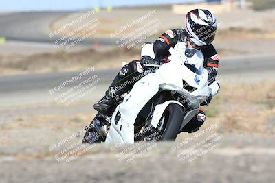 media/Nov-02-2024-TrackDaz (Sat) [[a3e3940455]]/B Group/1220pm (Riverside)/